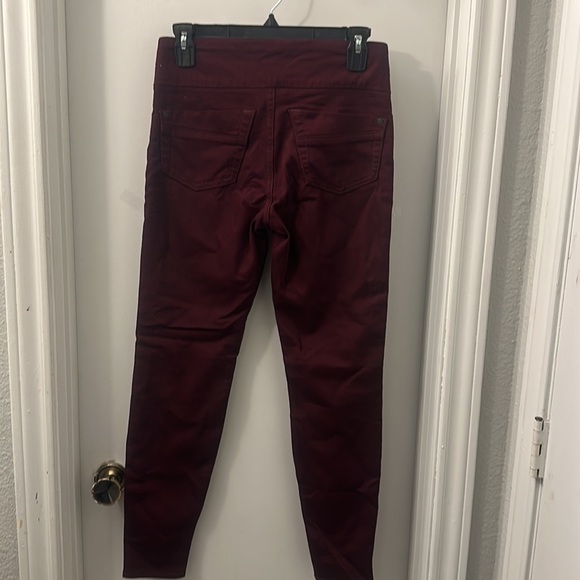 Rock & Republic women’s leggings pant color burgundy size 4 - Picture 6 of 12